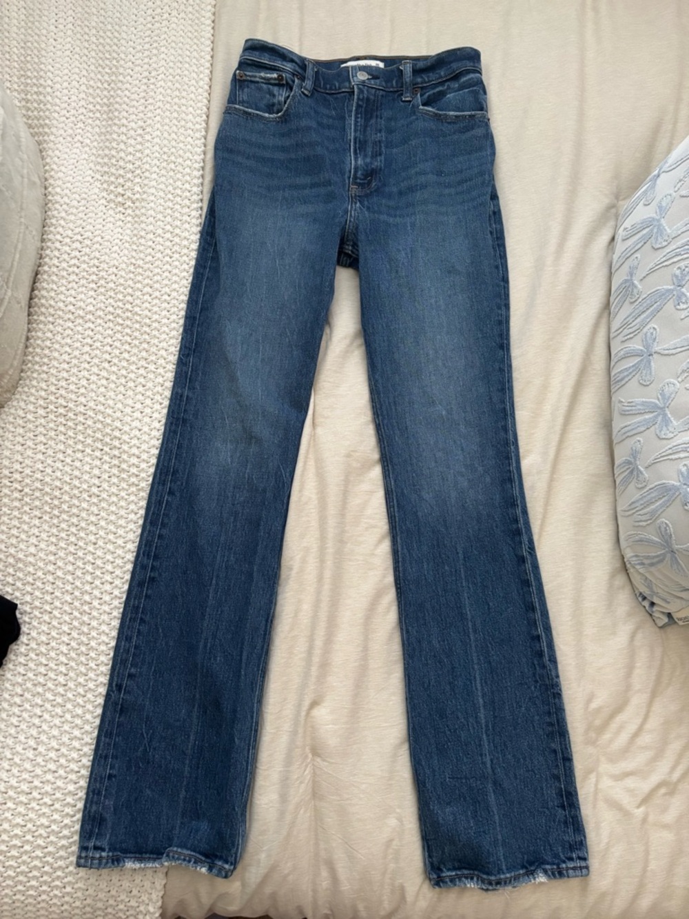 Medium Wash Abercrombie and Fitch The 70s Vintage Flare Ultra High Rise